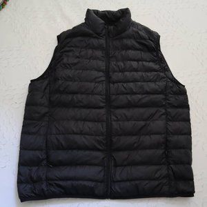 Uniqlo Men's Ultra Light Down Vest